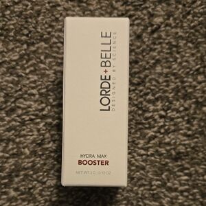 NEW Lorde + Belle Hydra Max Booster Powder
